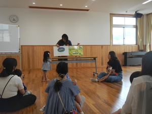 2歳児学級の様子の写真です